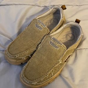 Sophisticated Comfort: Tan Men's Size 9 Loafers–Timeless Elegance for Every Step